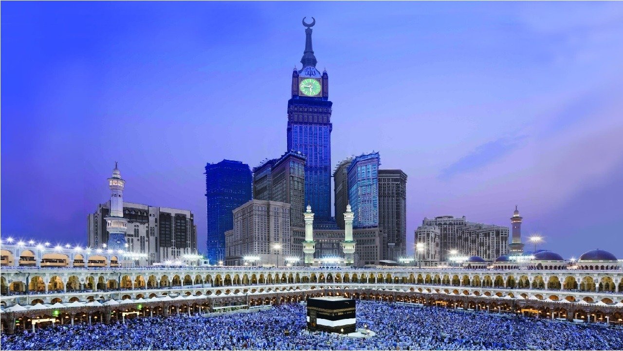 The Kaaba and Makkah skyline